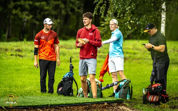 Disc Golf Cup otrā diena Riga Disc Golf Park