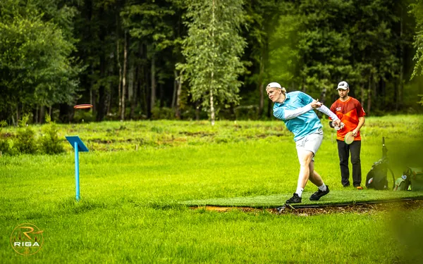 Disc Golf Cup otrā diena Riga Disc Golf Park