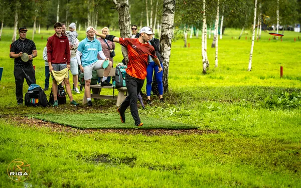 Disc Golf Cup otrā diena Riga Disc Golf Park