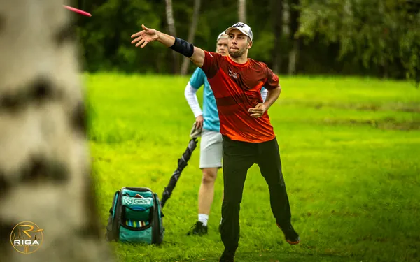 Disc Golf Cup otrā diena Riga Disc Golf Park