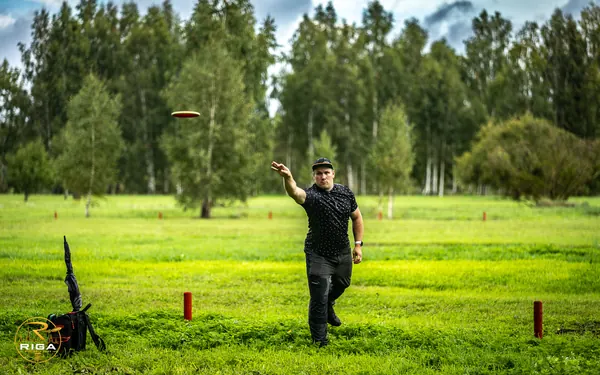 Disc Golf Cup otrā diena Riga Disc Golf Park