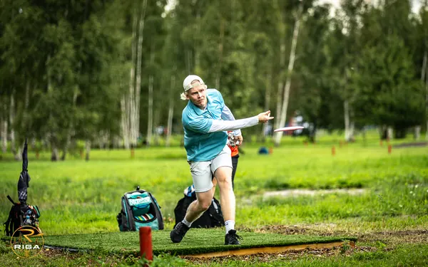Disc Golf Cup otrā diena Riga Disc Golf Park