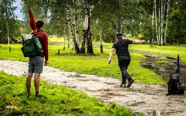 Disc Golf Cup otrā diena Riga Disc Golf Park