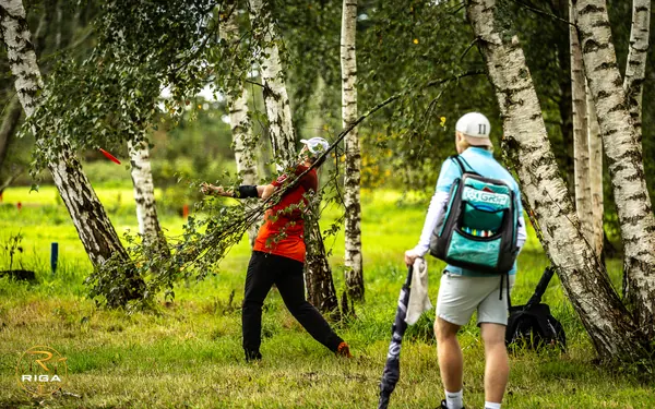 Disc Golf Cup otrā diena Riga Disc Golf Park