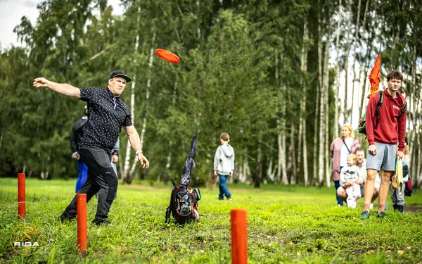 Disc Golf Cup otrā diena Riga Disc Golf Park