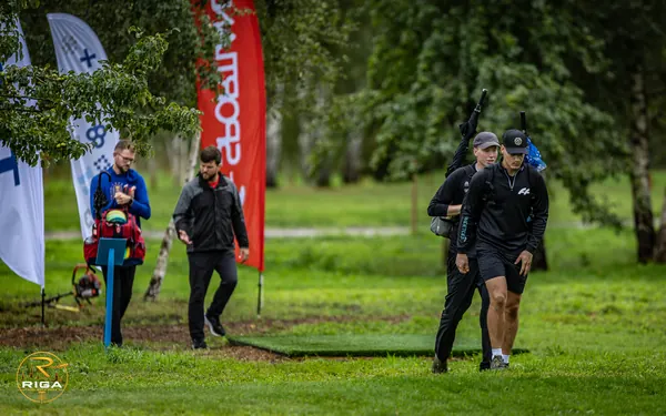 Disc Golf Cup turnīrs Riga Disc Golf Park