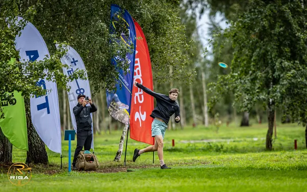 Disc Golf Cup turnīrs Riga Disc Golf Park