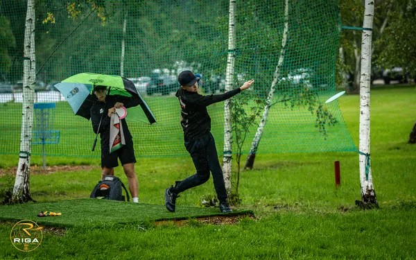 Disc Golf Cup turnīrs Riga Disc Golf Park